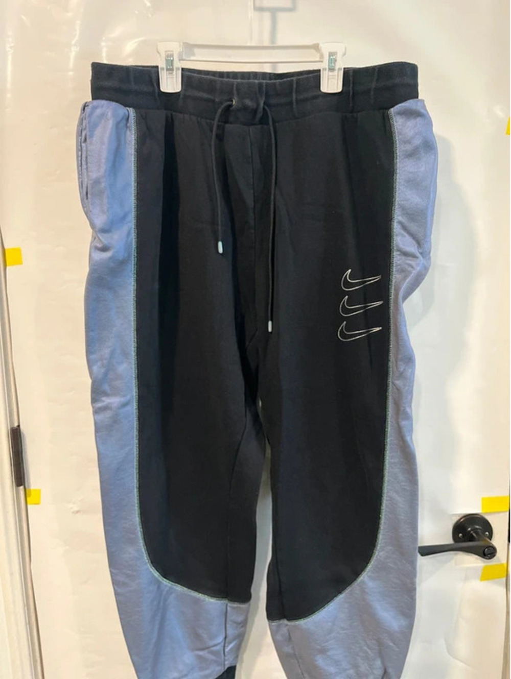 Mans 1X XL black blue sweat pants